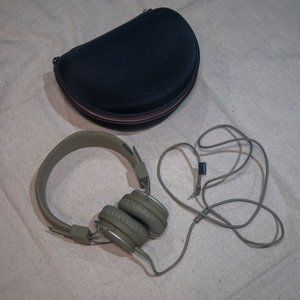 Urbanears Plattan On-Ear Headphones, Moss (4090849) - Used, includes case